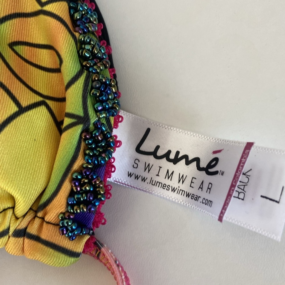 NWT Lumé Ale Bikini Exotic Beaded  Top - BUENOS AIRES. Size Large - Picture 3 of 10